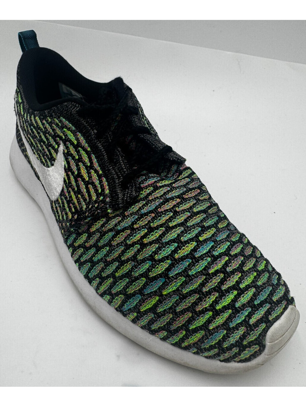 Nike Roshe Run Flyknit Women's Sneakers Size 8.5 Green Black Shoes 704927-001